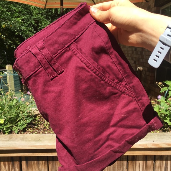 Super soft low rise midi shorts! - Picture 2 of 2